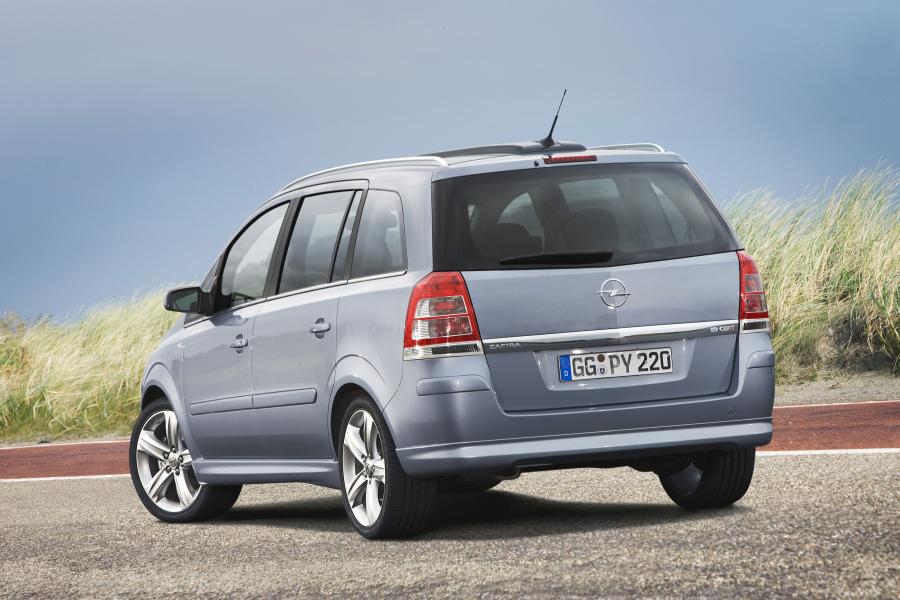  Opel Zafira 2008 года  (фото 70 из 72)